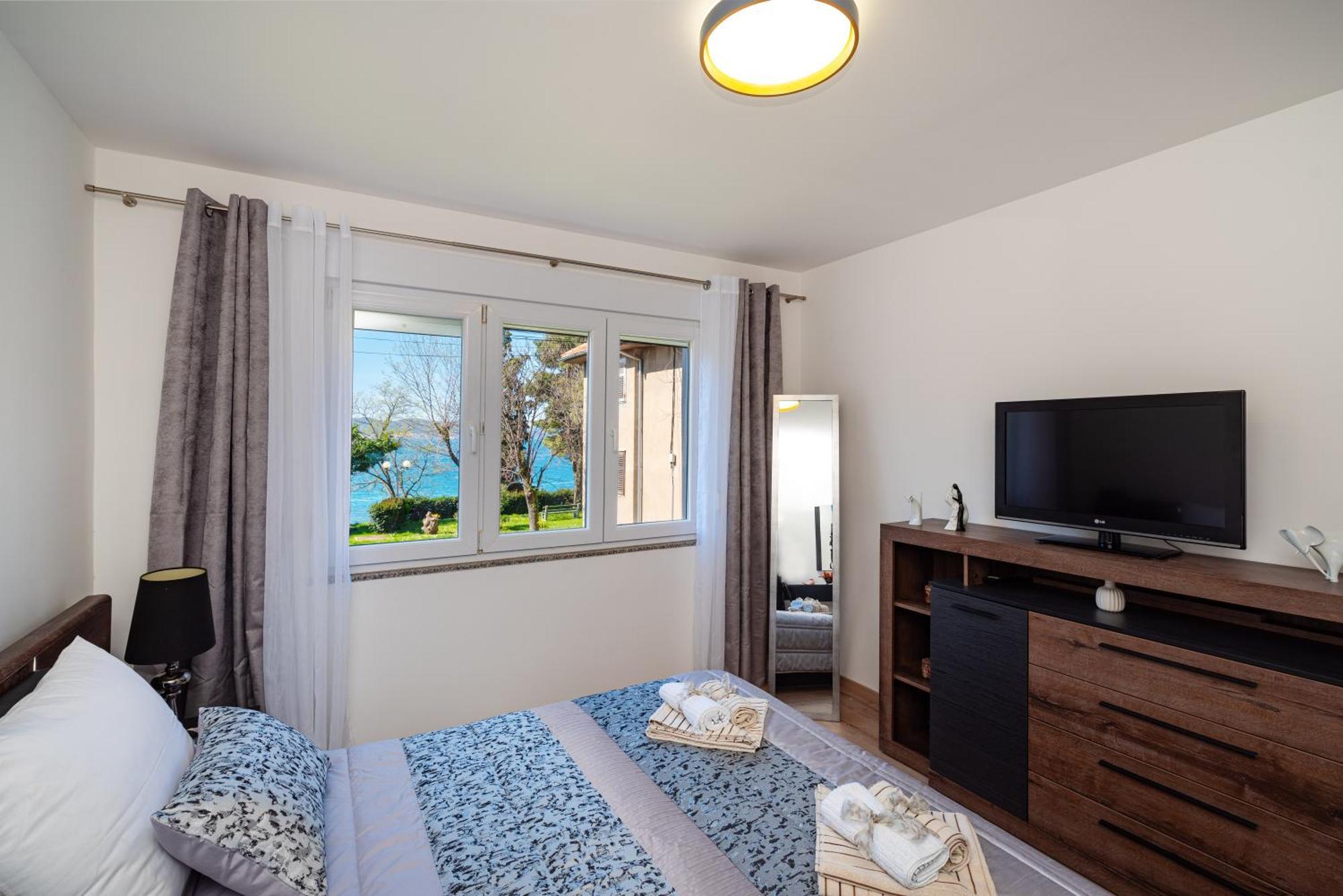 Kolovare Garden Oasis - First Row By Sea Apartment Zadar Exterior photo