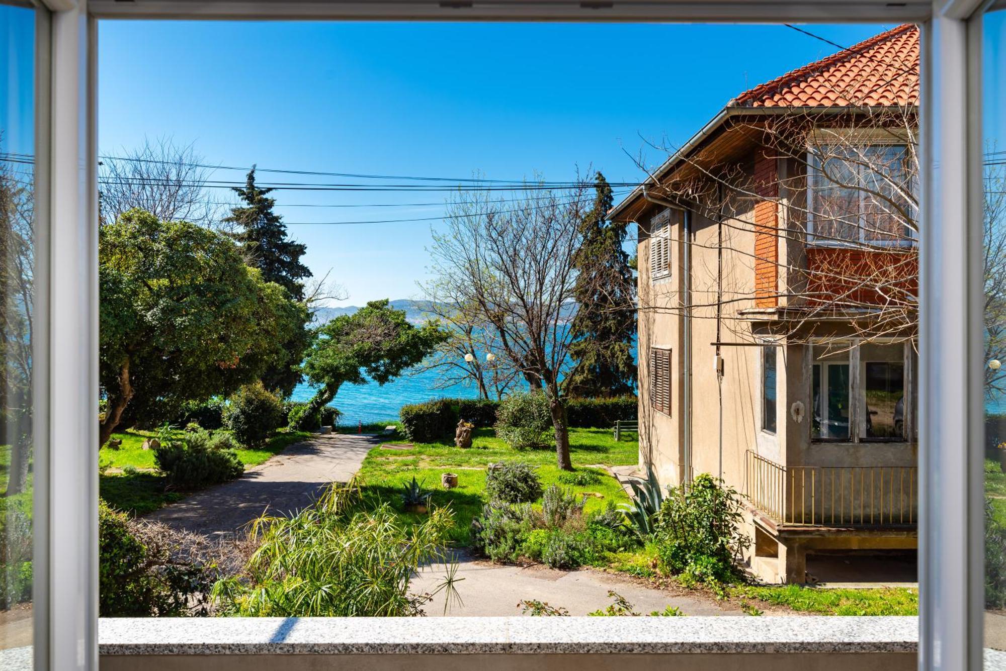 Kolovare Garden Oasis - First Row By Sea Apartment Zadar Exterior photo